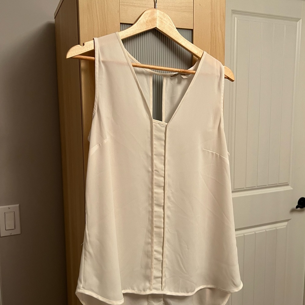 Sleeveless top by Banana Republic size large